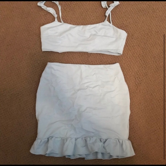 baby blue 2 piece ruffle dress. - Picture 2 of 2